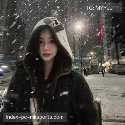 华熙皎